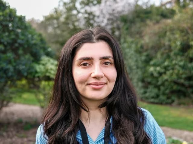 Dr Ava Malyar
