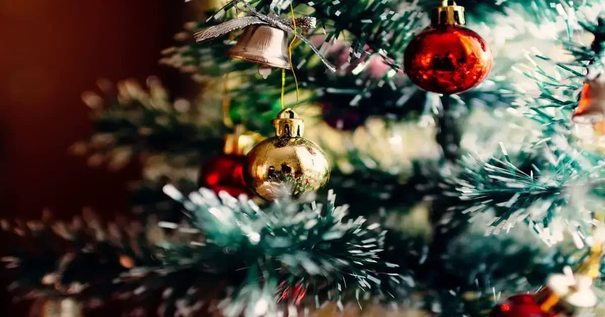 The Challenges of Eating Disorders During Christmas